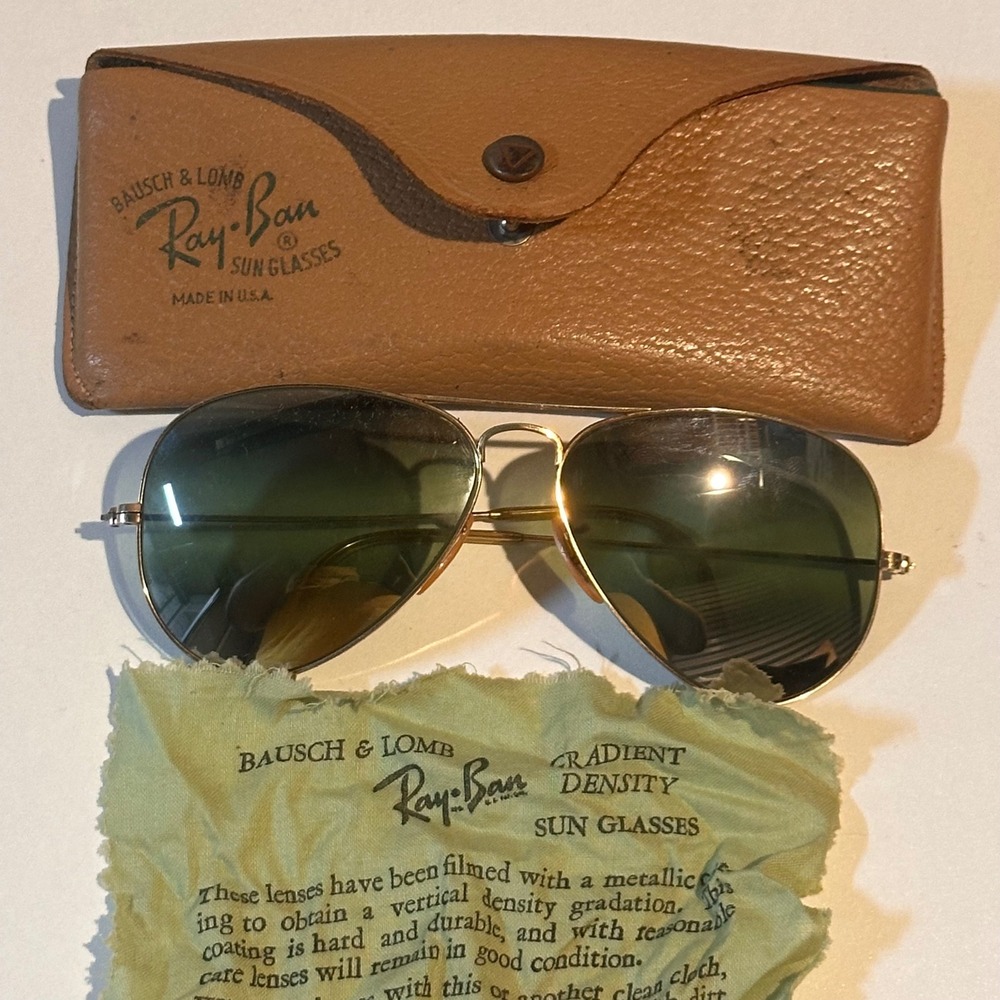Vtg Ray-Ban Bausch & Lomb Aviator Sunglasses 1/10 12K GF Gold Gradient USA